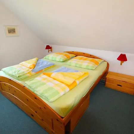 Reriker Sonnenhaus Obergeschoss, Familie Kraus Apartmán